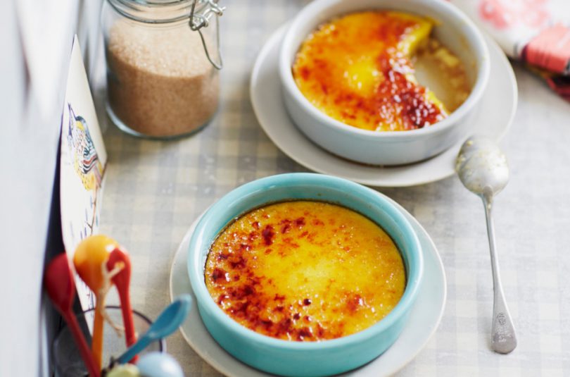 Crème brûlée mit Vanille und Safran