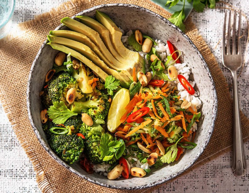 Bunte Bowl nach Thai-Art