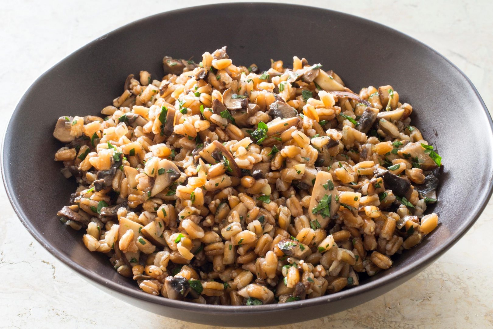 Farro-mushrooms-thyme Warm Farro with Mushrooms and Thyme