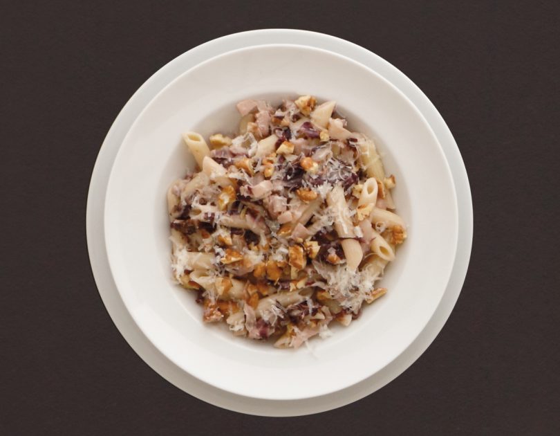 Penne Rigate mit gorgonzola, Birne und Walnüssen