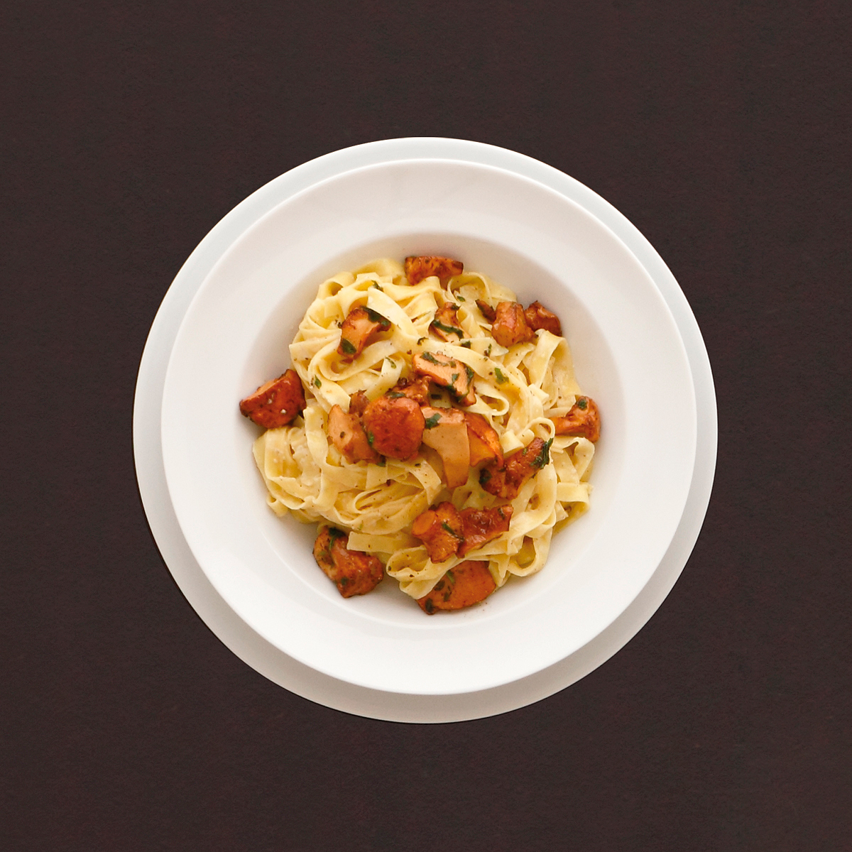 Tagliatelle in Sherry-Pfefferrahm Tagliatelle in Sherry-Pfefferrahm mit frischen Pfifferlingen