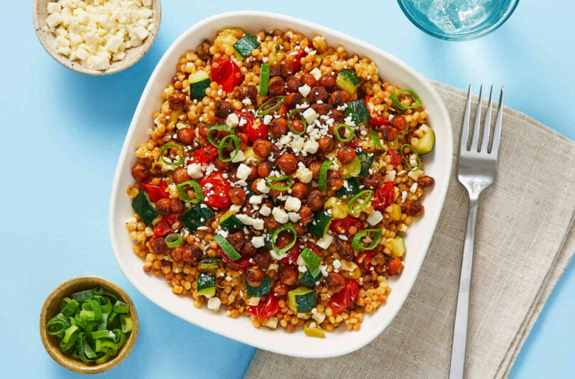 Kichererbsen Couscous mit Zucchini