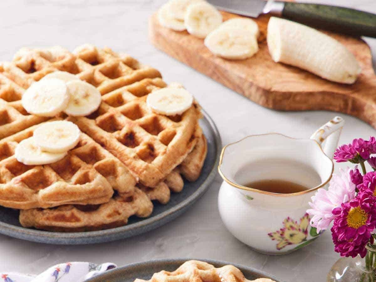 Banana-Waffles Banana Waffle
