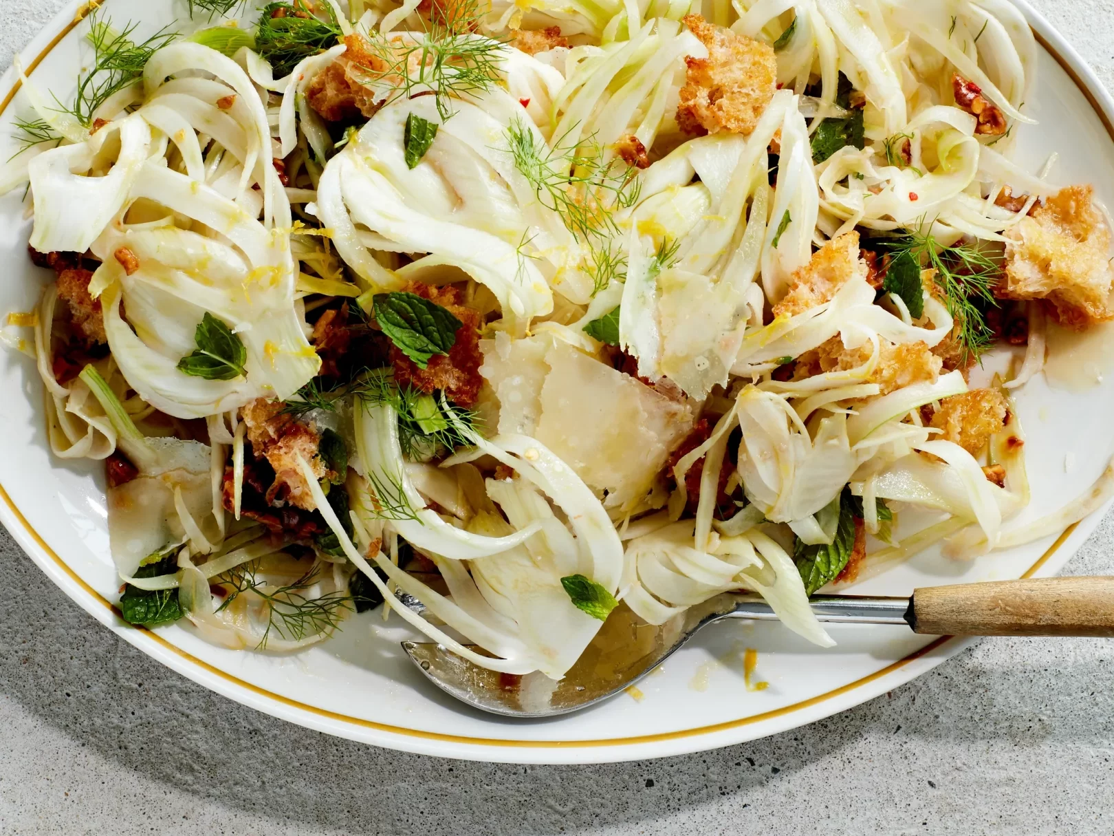 shaved-fennel-salad-with-croutons-and-walnuts Shaved Fennel Salad With Croutons and Walnuts