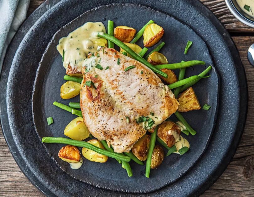 Pan Fried Chicken with Potatoes & Terragon Sauce